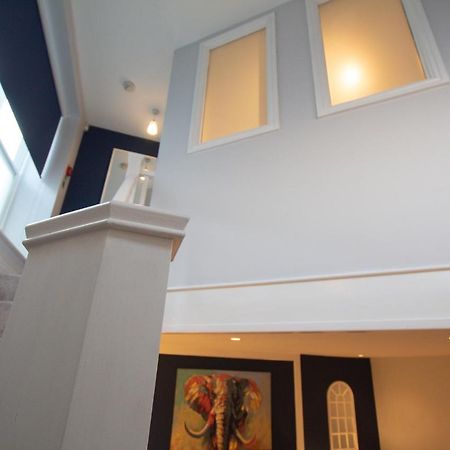 Lord Street - 2 Beautiful Apartments - Sleep Up To 14 Guests - By Rework Accommodation Chester Exteriér fotografie