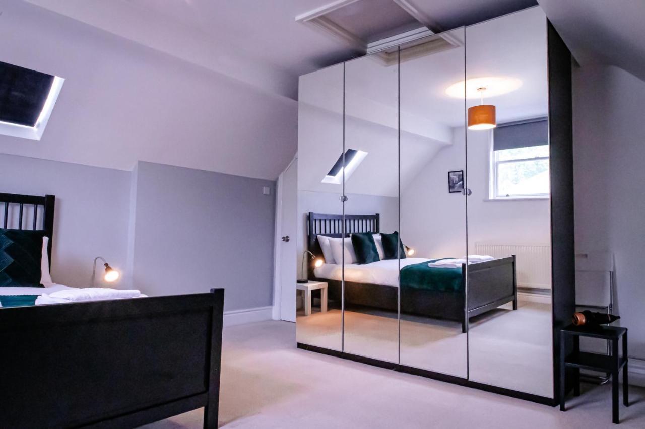 Lord Street - 2 Beautiful Apartments - Sleep Up To 14 Guests - By Rework Accommodation Chester Exteriér fotografie